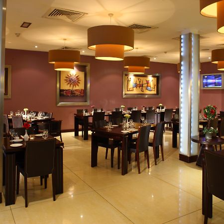 Mcgettigans Hotel Letterkenny Buitenkant foto
