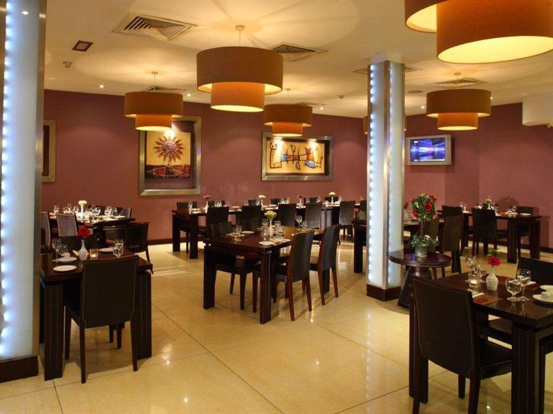 Mcgettigans Hotel Letterkenny Buitenkant foto