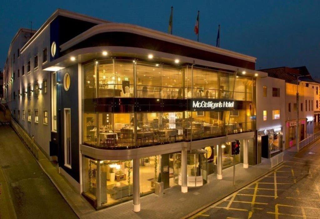 Mcgettigans Hotel Letterkenny Buitenkant foto